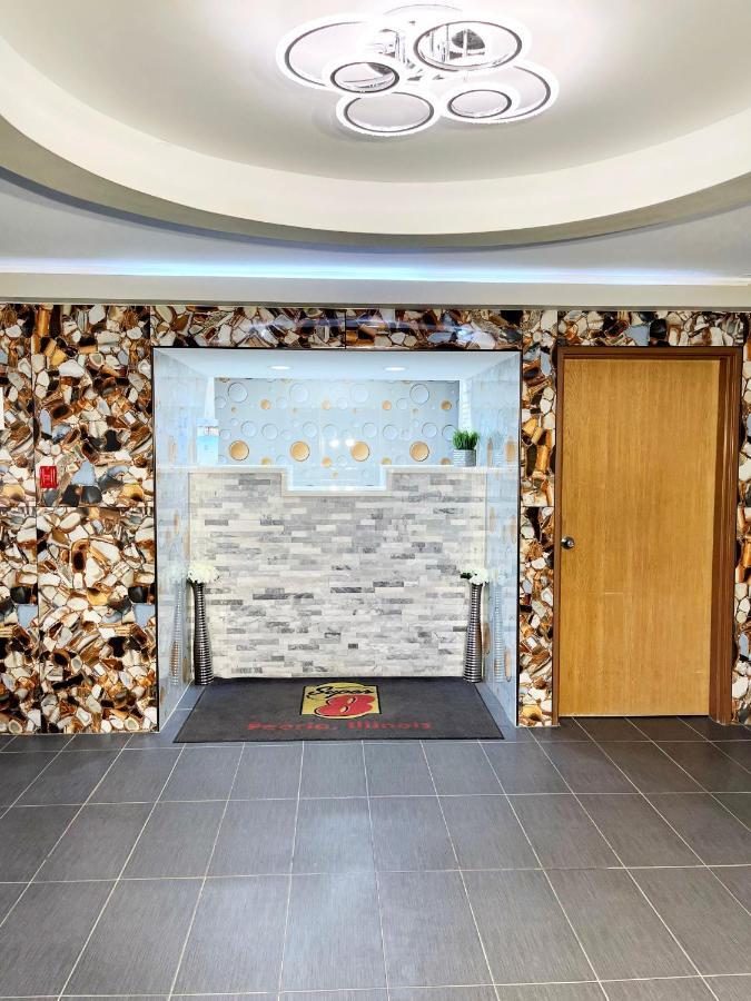 Super 8 By Wyndham Peoria Μοτέλ Εξωτερικό φωτογραφία